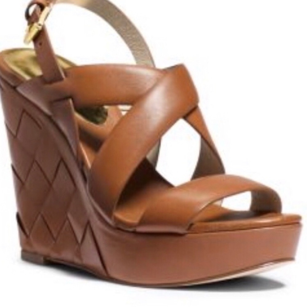 ✳️PRICE DROP✳️Michael Kors Bennet Wedge Platform